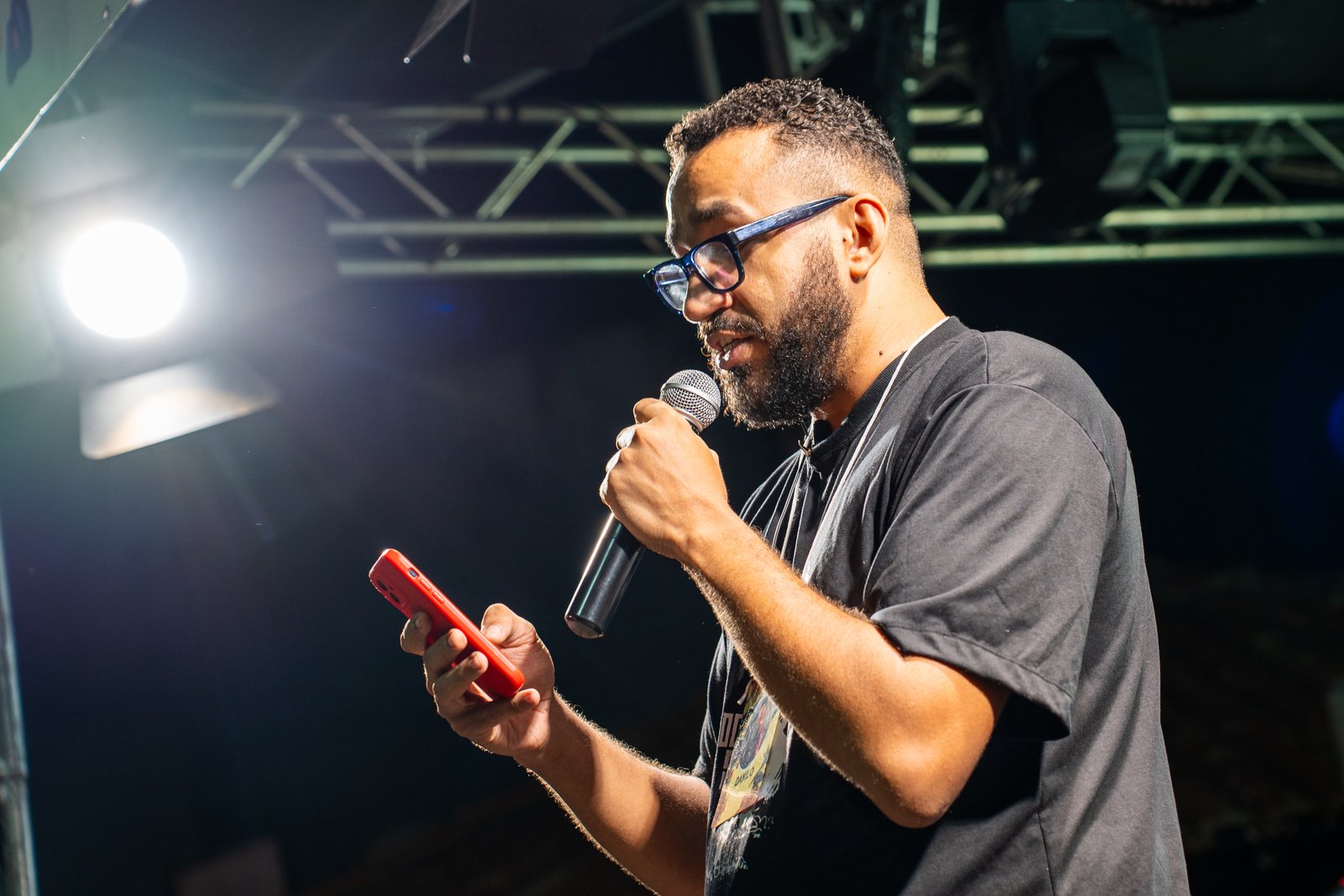 Momento de apresentação no Rock Sertão